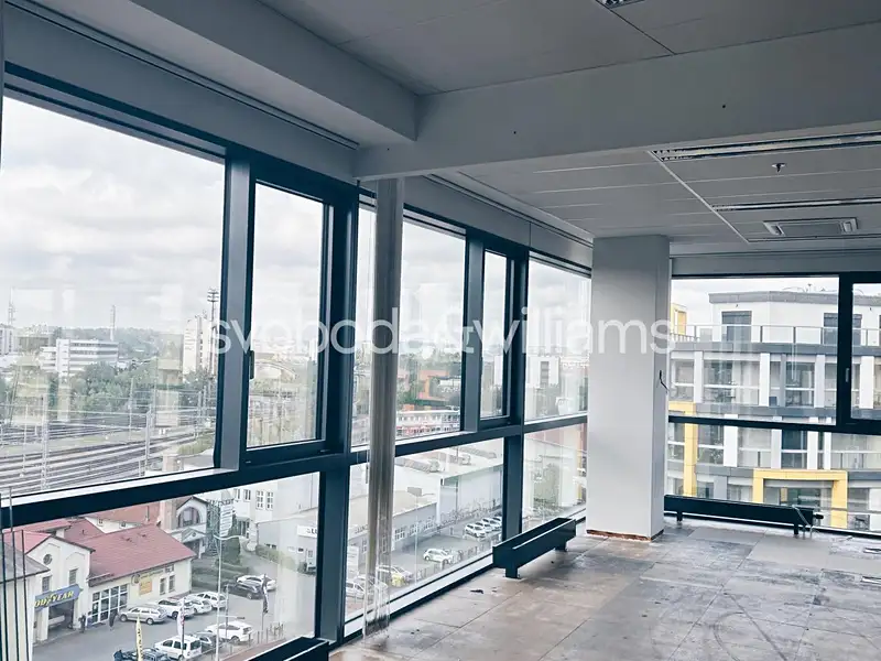 Pronájem komerčního prostoru, 1124 m², Praha 9, Praha